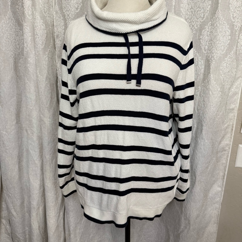 Tommy Hilfiger turtle neck White and Black Striped Cowl Neck Sweater